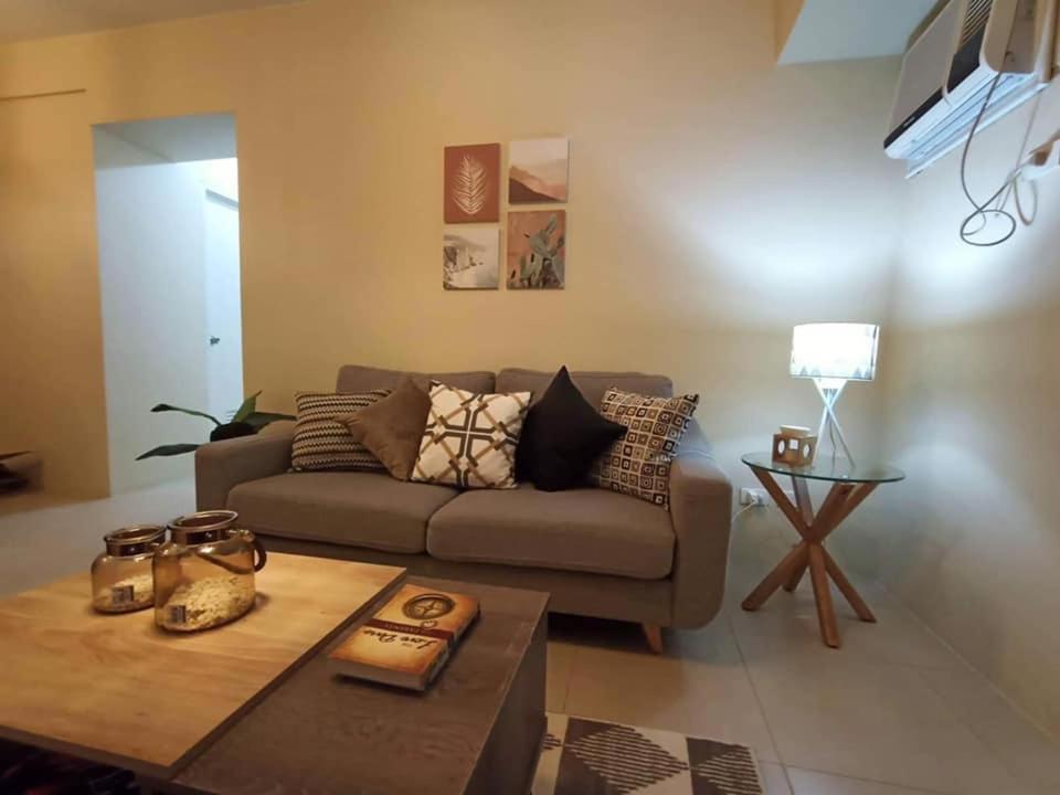 Aparthotel Avida 34Th à Manille Extérieur photo